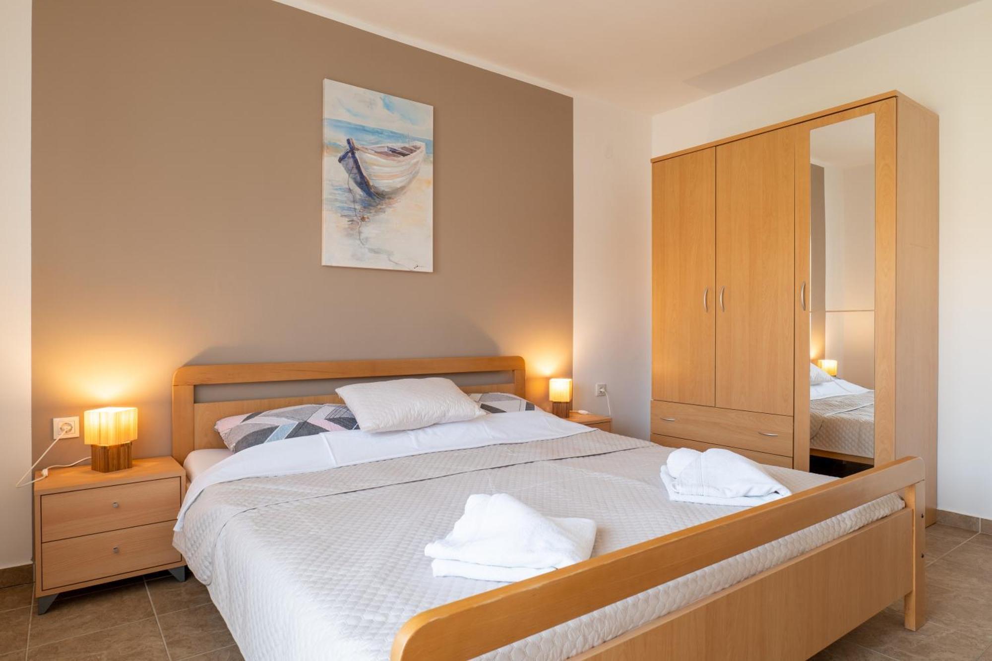 Apartment Wish - Two Bedrooms With 2 Ac Renewed 파그 외부 사진