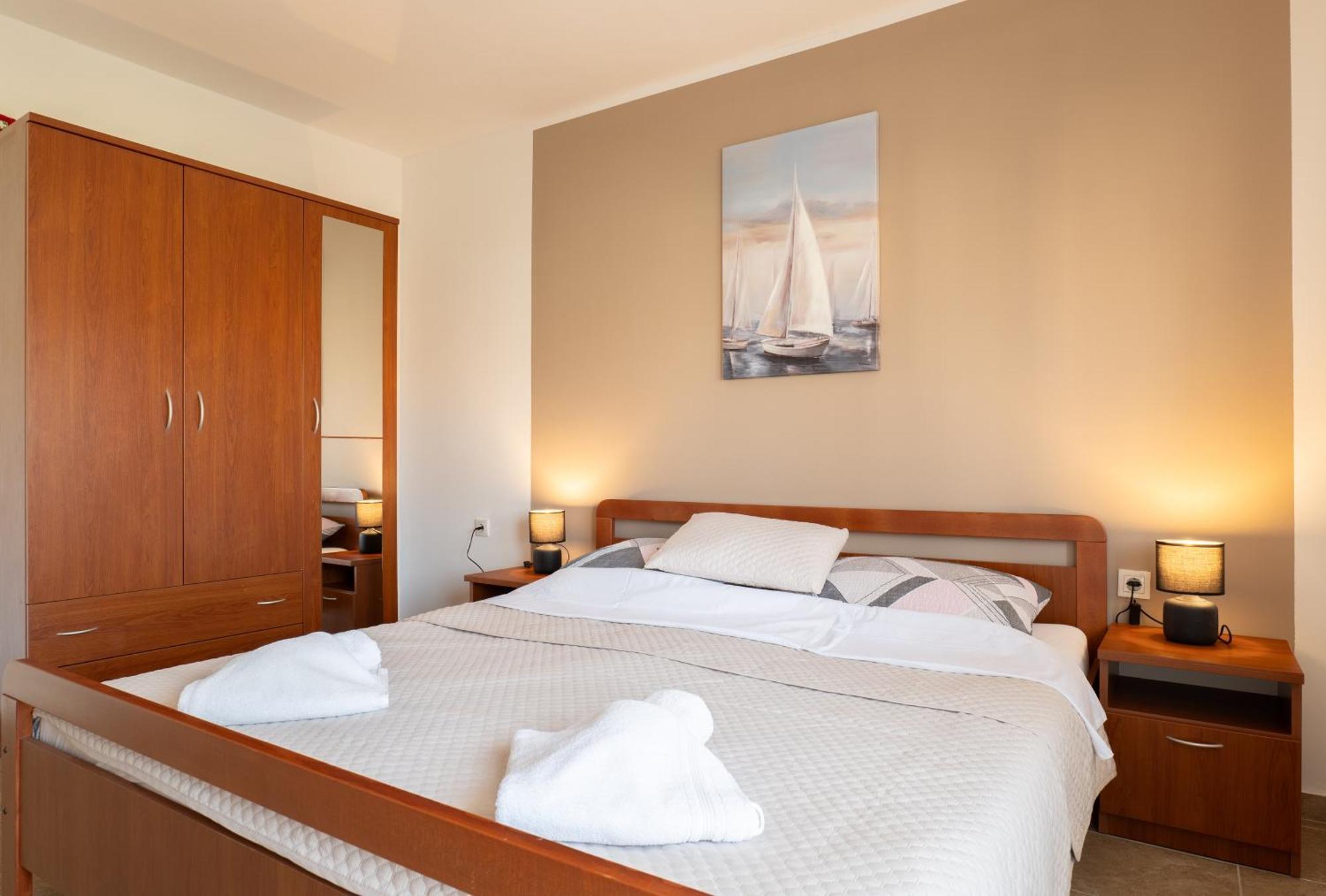 Apartment Wish - Two Bedrooms With 2 Ac Renewed 파그 외부 사진
